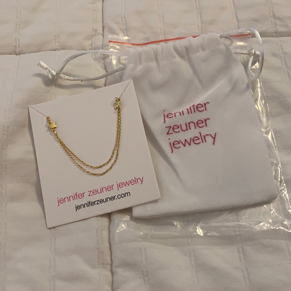 Jennifer zeuner necklace